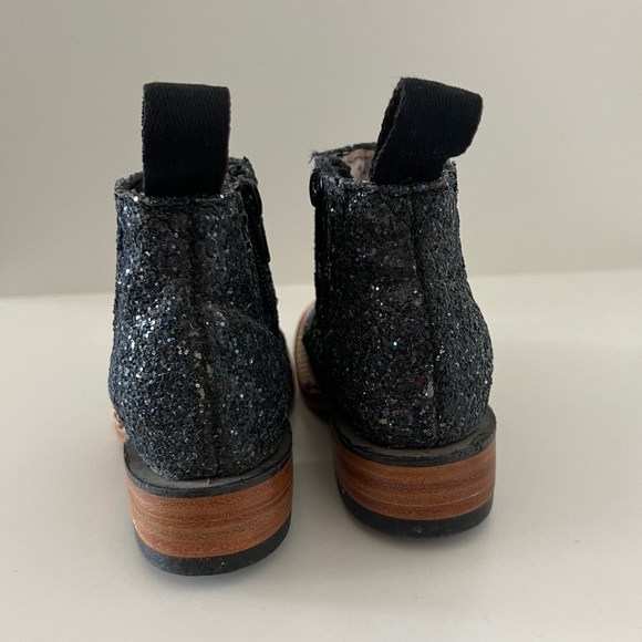 Bella Breez Boutique Sparkly Girls Ankle Boots - Picture 5 of 8